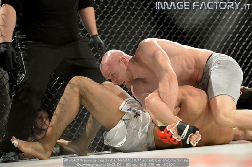 2012-04-21 Milano in the cage 2 - Mixed Martial Arts 0217 Leonardo Dauria-Vitor De Santana